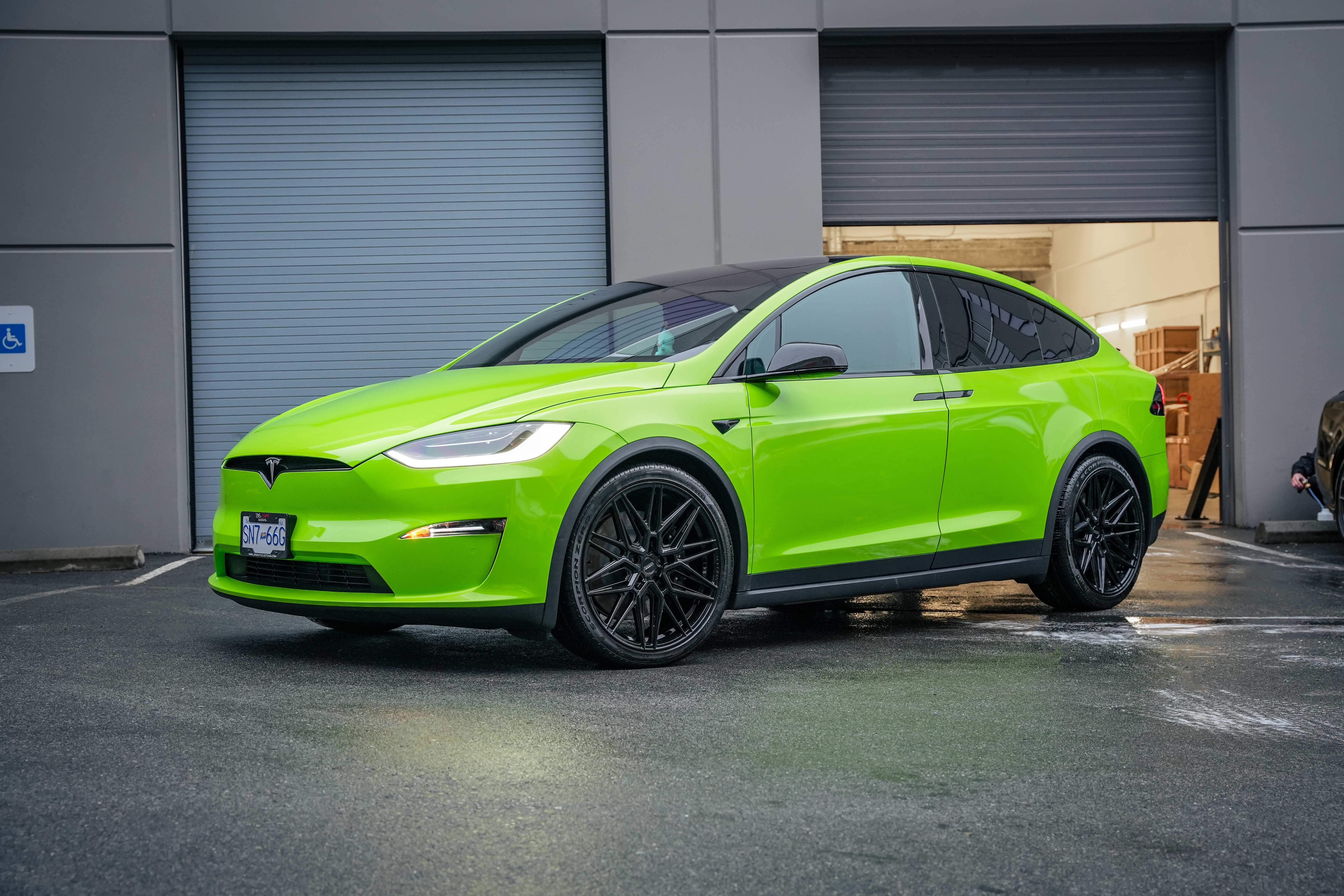 Tesla Model X LR