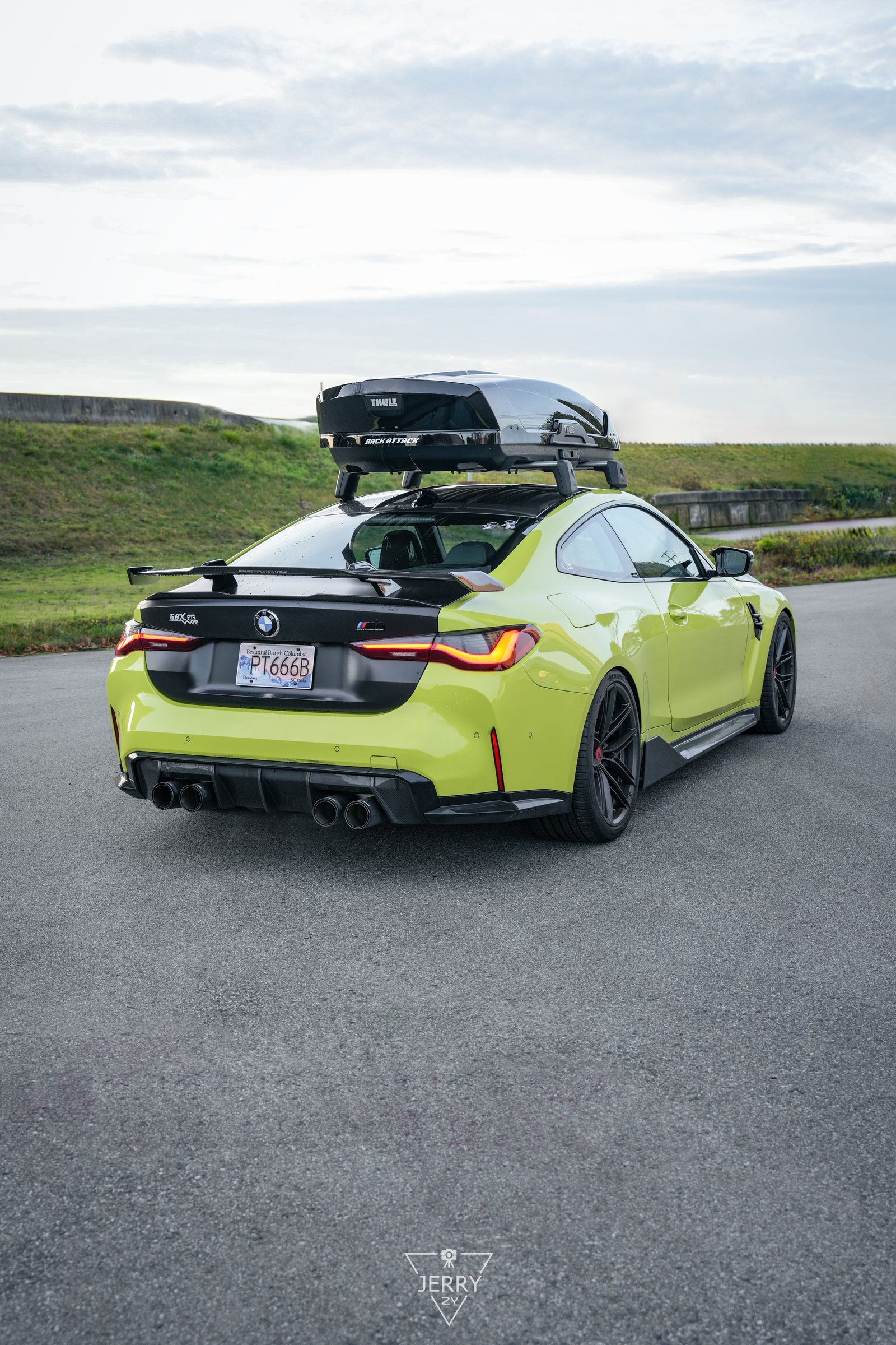 BMW M4 — Vorsteiner Wheels and Aero Kit