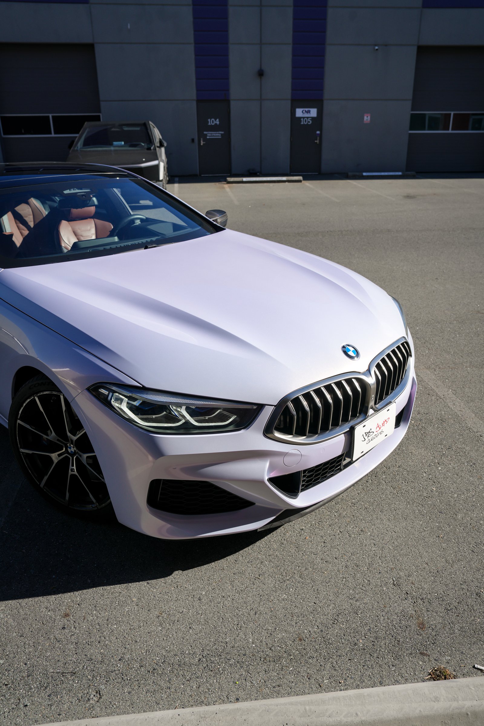 BMW M850i — Mid-Gold Starlight Pink Color Change