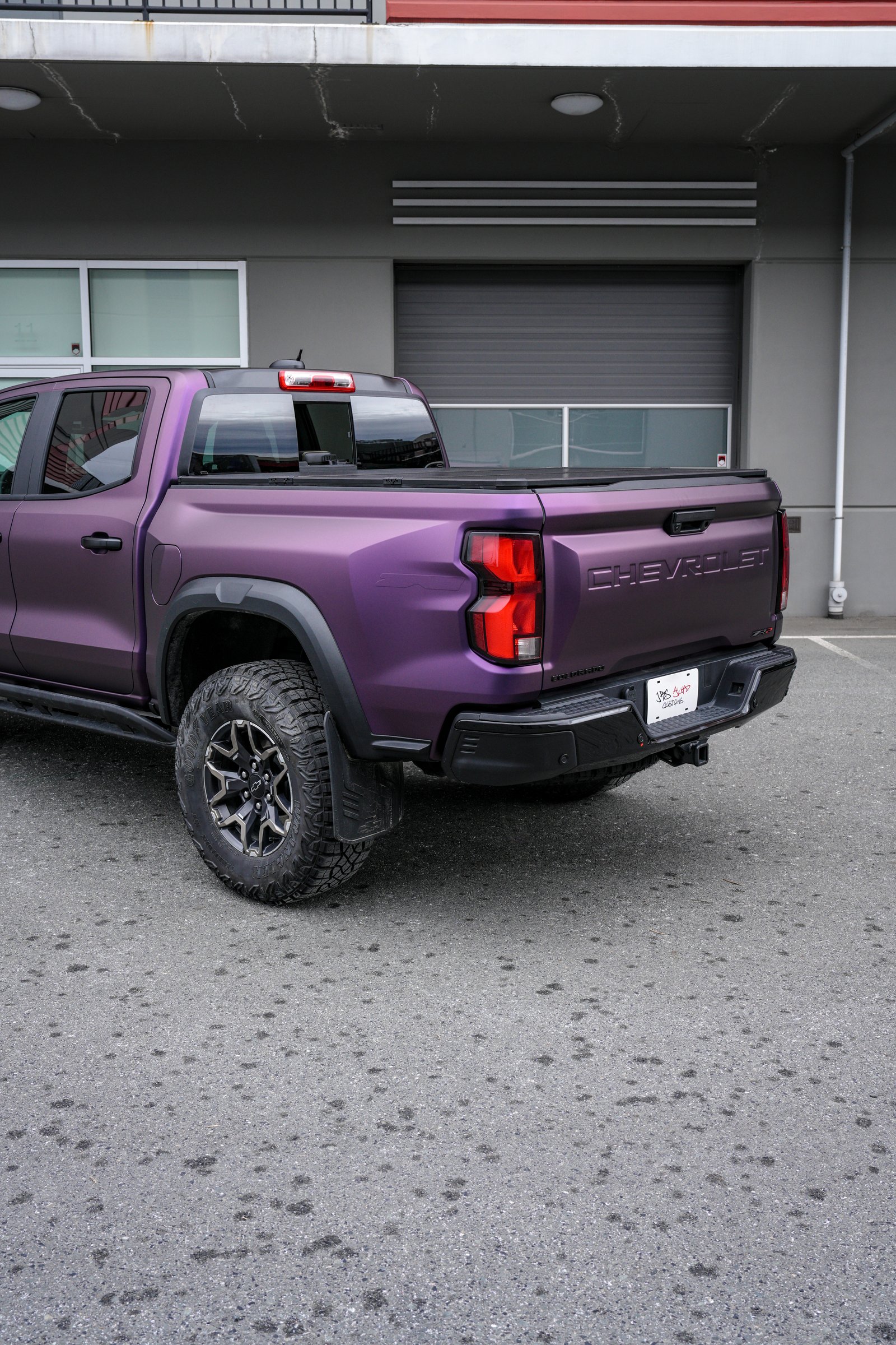 Chevrolet Small Pickup — Matte Black and Pinot Purple Color Change