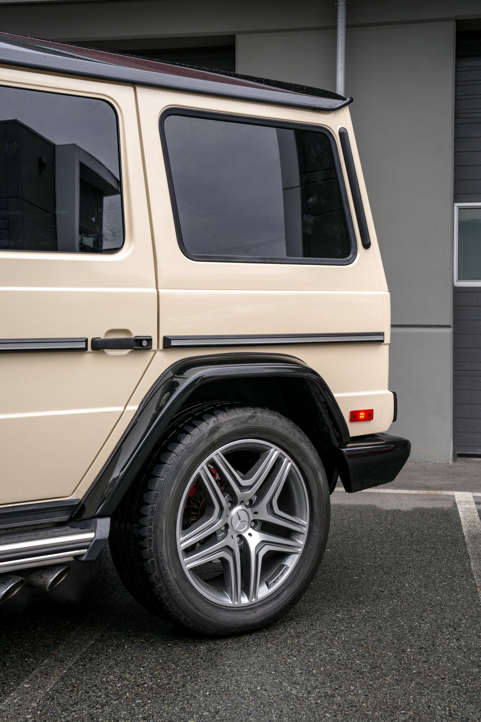 Mercedes-AMG G63 — Cheese Yellow 3M Color Change
