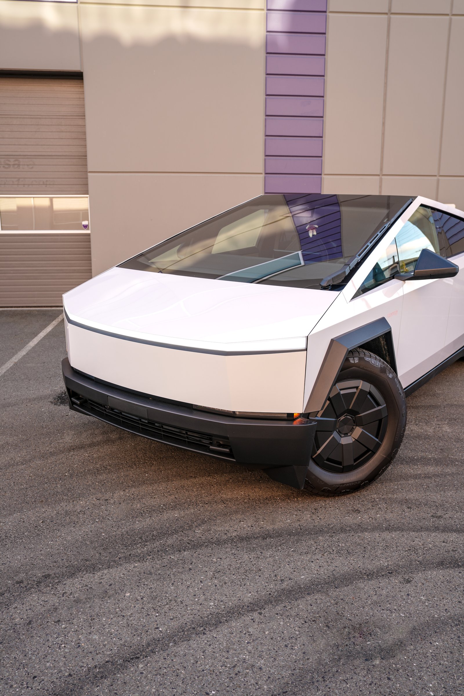Tesla Cybertruck — Vivid Pink Color Change